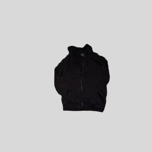 h&m black zip up
